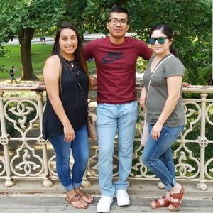 Meet your Posher, Alondra